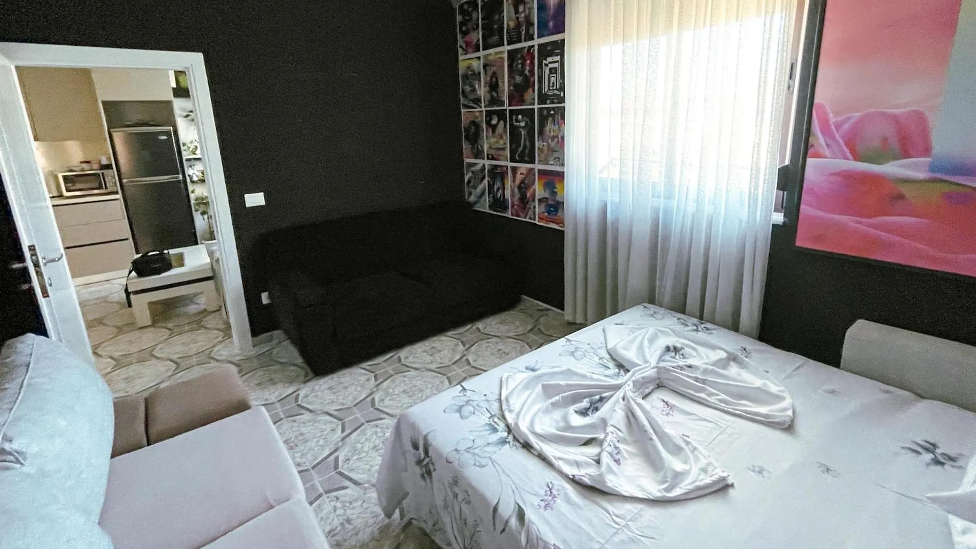 Apartment Near The Beach Durres